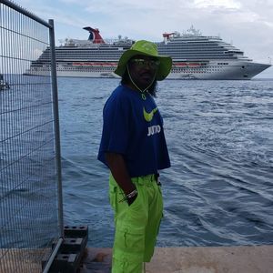 Meet your Posher, E terrellie